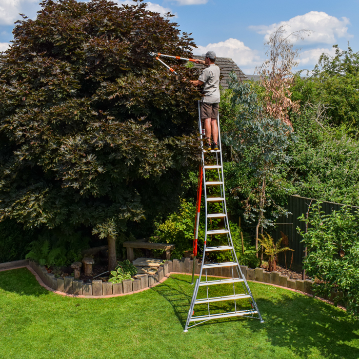 Normal Ladder 2025 Edition Fully Adjustable PRO Tripod Ladder 14ft / 4.2m – The ...