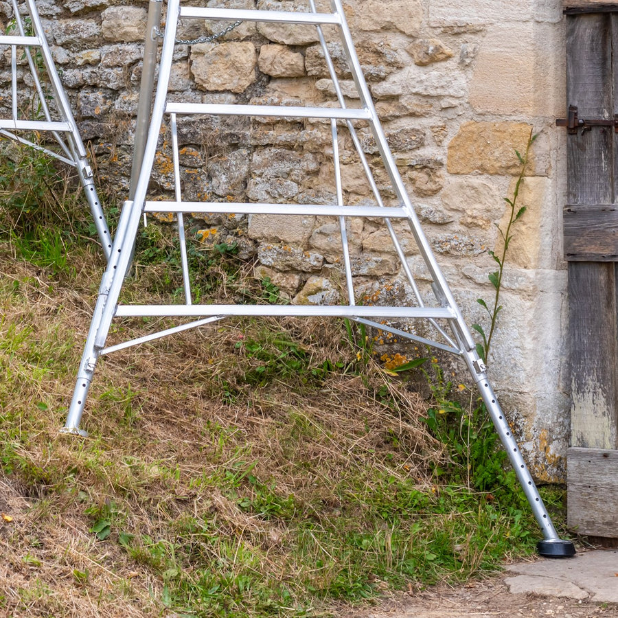 2023 Edition Professional Ladder - 3 Legs Adjustable 8ft / 2.4m