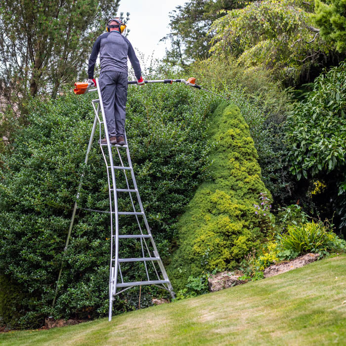 Professional Platform Tripod Ladder - 3 Legs Adjustable 10ft / 3m